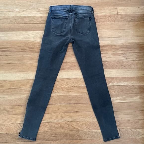 J Brand Kassidy Skinny Jeans in Grey Cascade w/Zipper Detail - Size 25 - Picture 2 of 7
